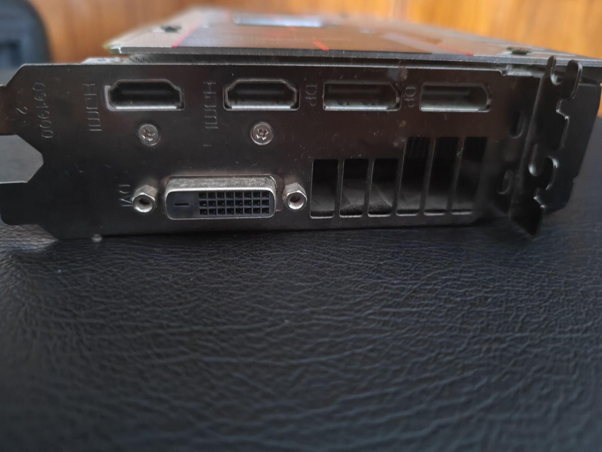 Placa gráfica RX 580 Sapphire