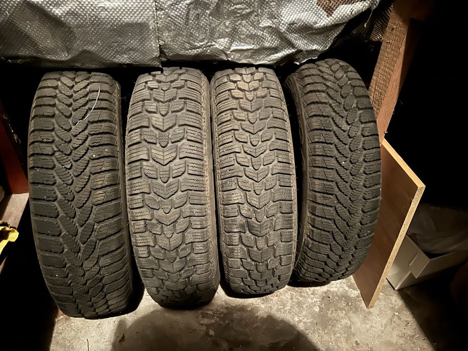 Opony Dębica Frigo 145/70R13 2szt i Kleber Krisalp3 2szt