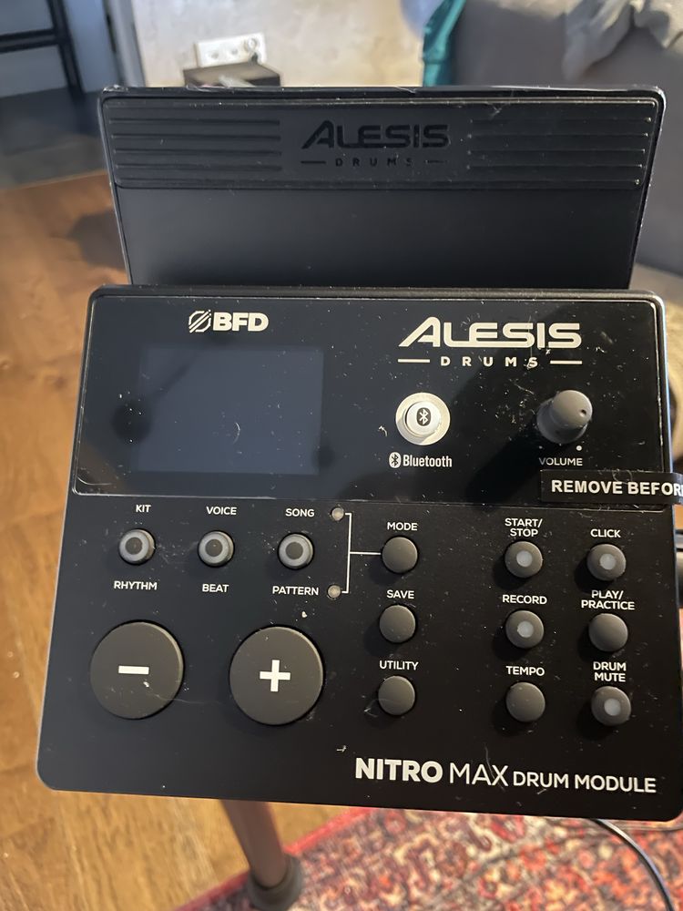 Perkusja elektroniczna Alesis Nitro Max Kit + dodatki