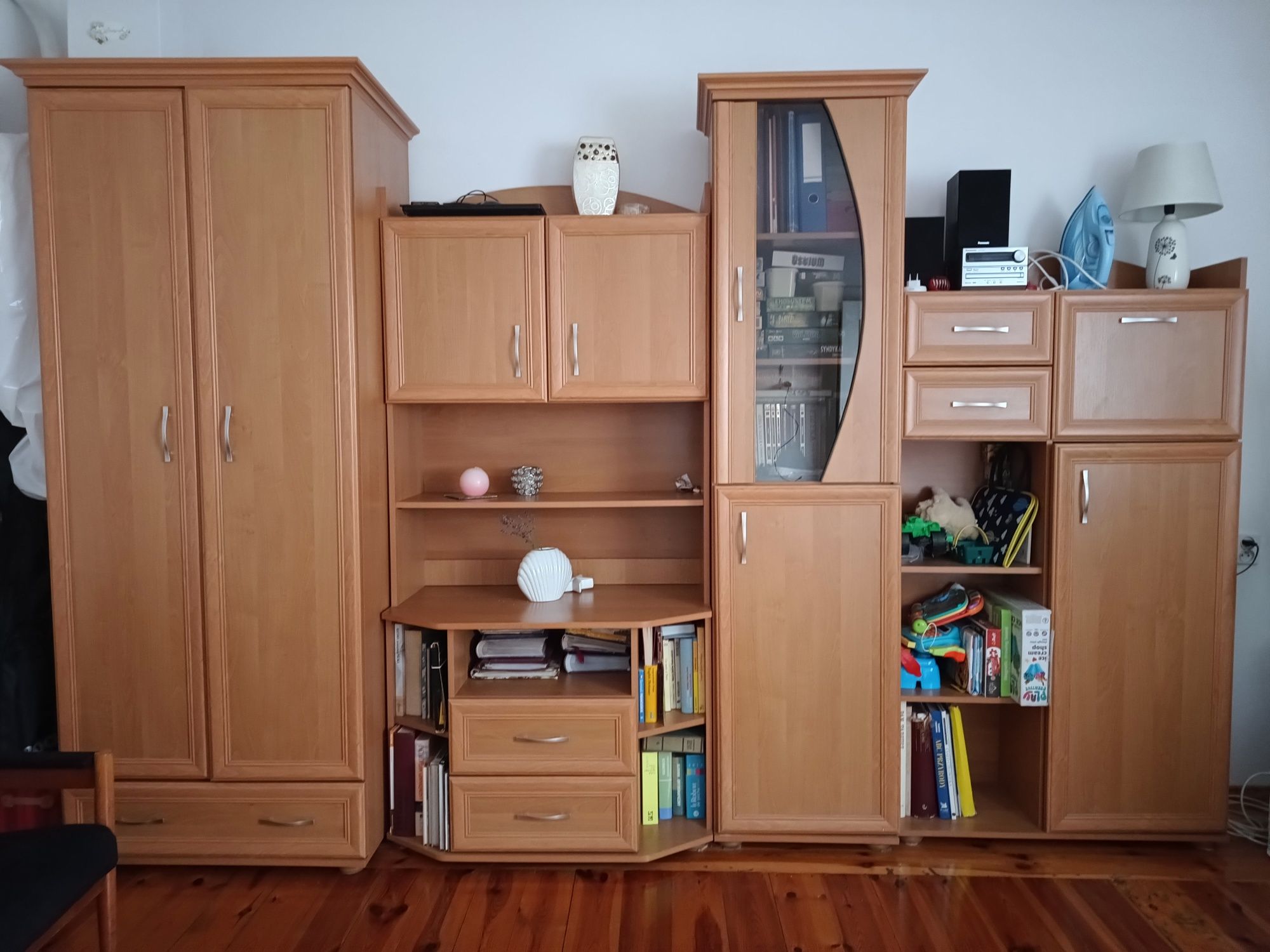 Meble komplet do pokoju