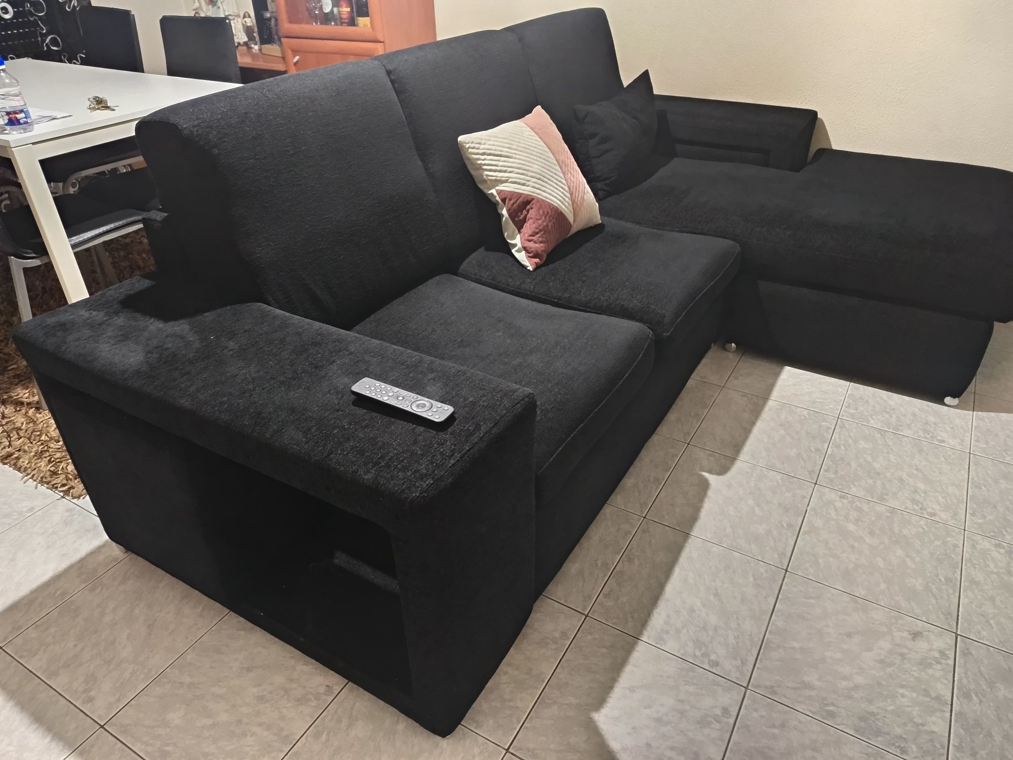 Sofa chaise long