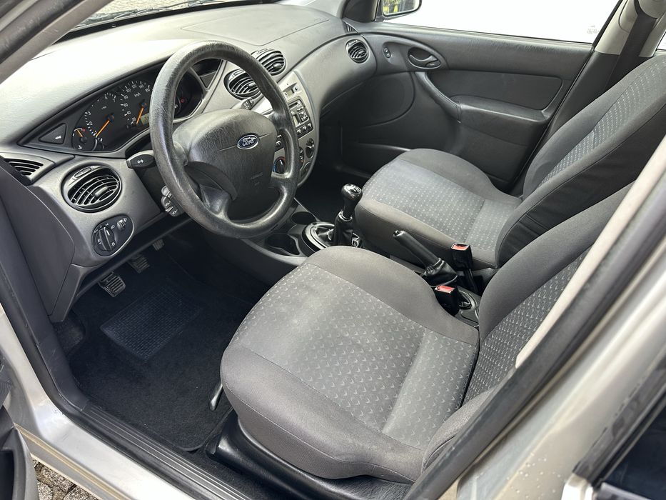 Ford focus 1.4 gasolina