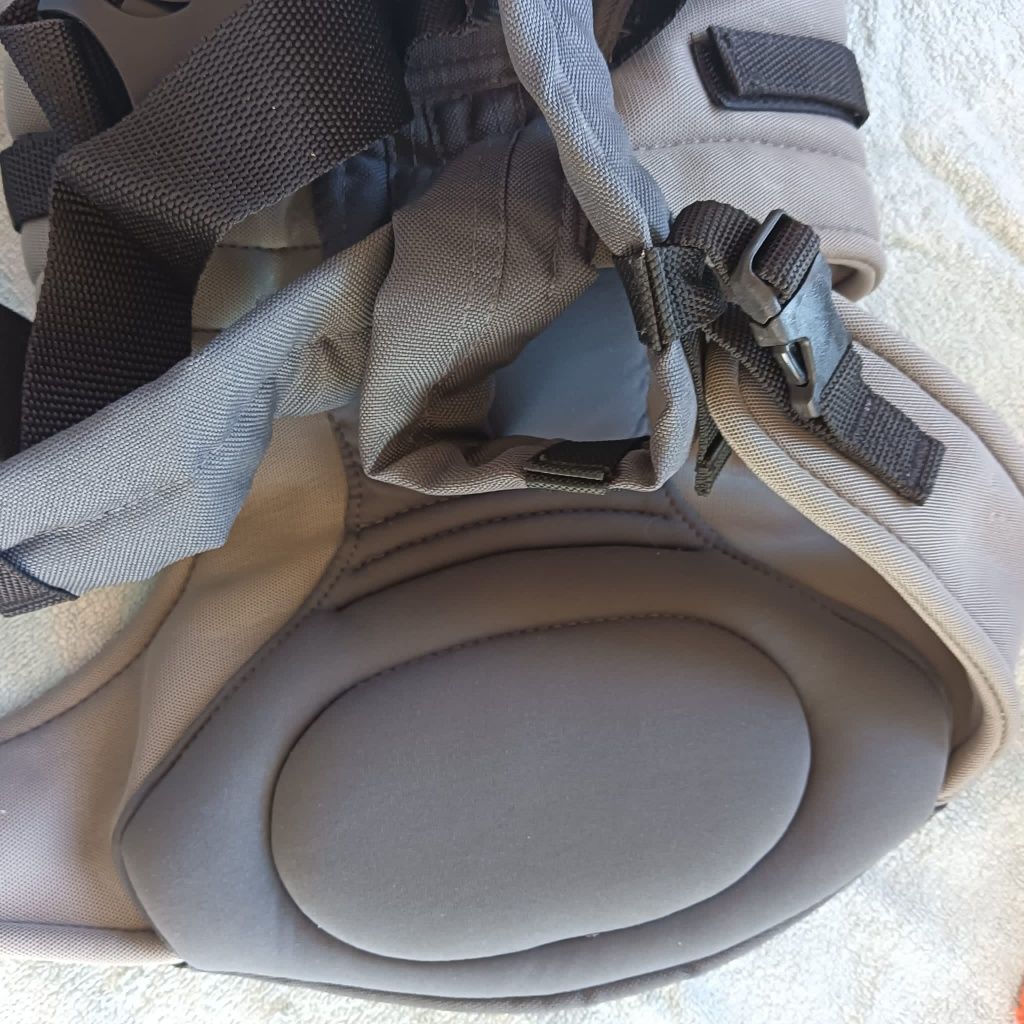 CHICCO Marsúpio 3-9Kg