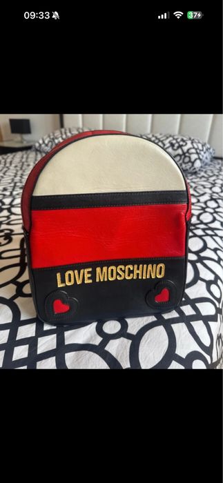 Mochila love moschino