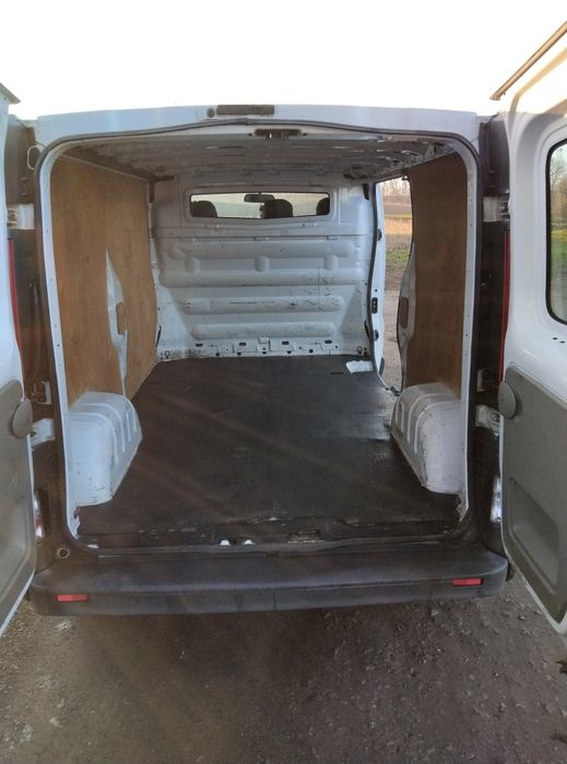 Опель віваро 2010р