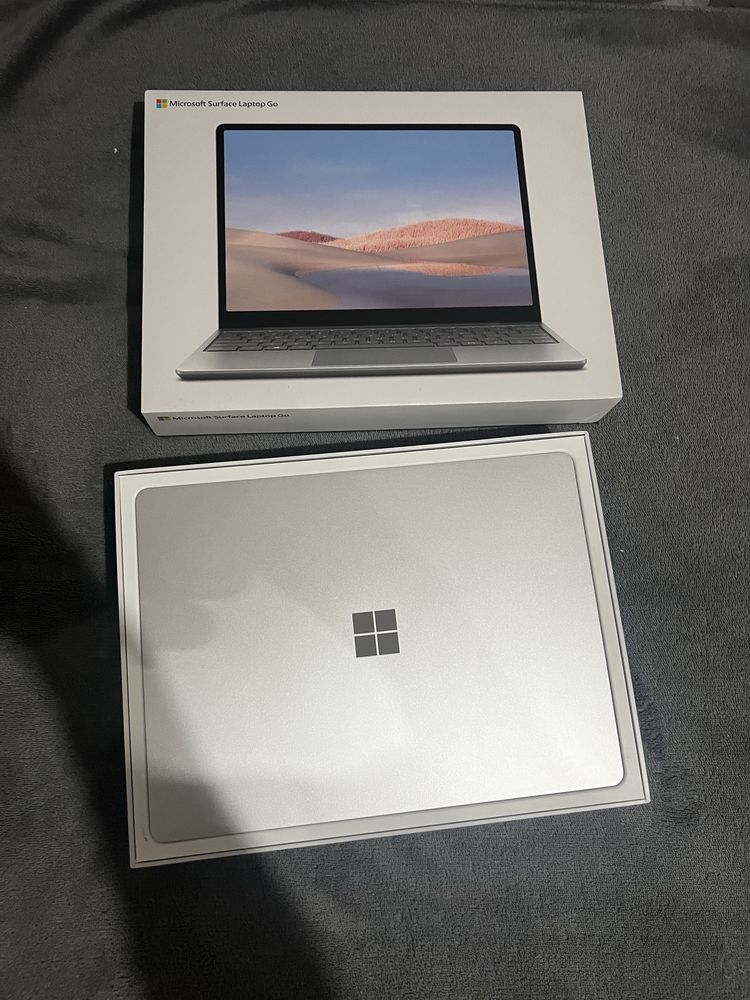 Microsoft surface laptop go 4/64GB