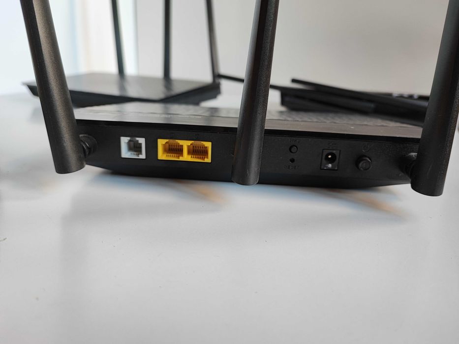 Маршрутизатор (роутер) Asus DSL-AC750, ASUSWRT, VPN