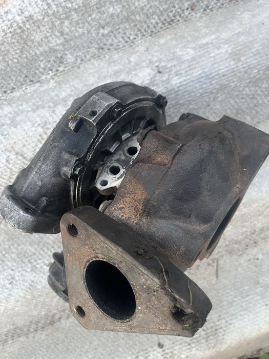 Турбіна нісан навара