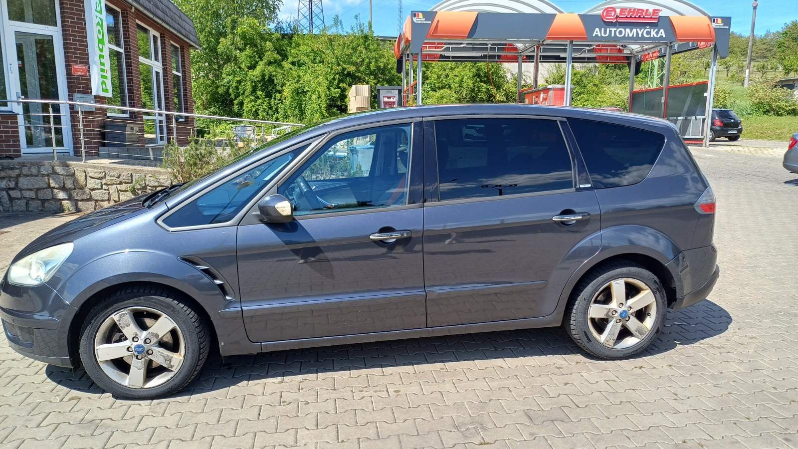 Ford s max 2009 року