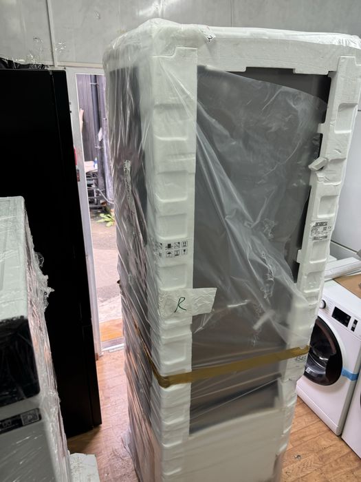 Холодильник Samsung 390L Wifi