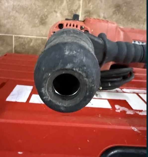 Mlotowiertarka, młot wyburzeniowy. Używany, sprawny, fv, Hilti te 80