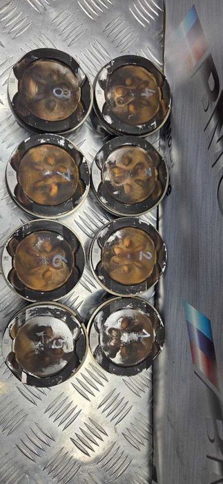 Поршня S63B44BT4  F90 F91 F92 F93 F95 F96 M5 M8 11258747752