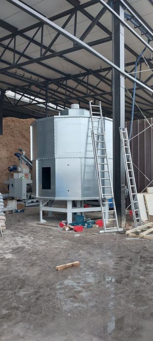 POLSKI zbiornik buforowy z wygarniaczem