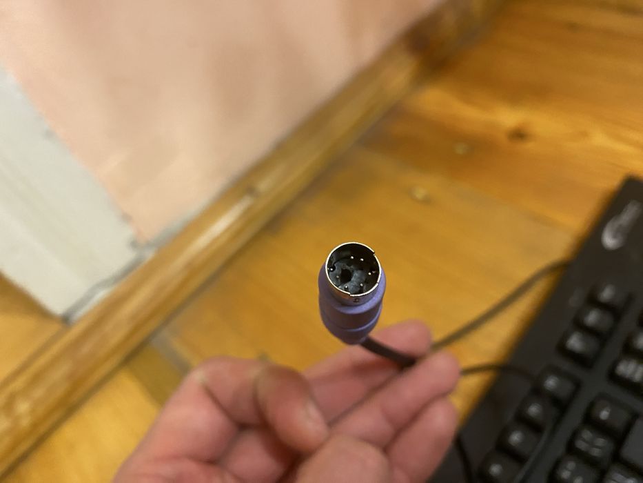 Клавіатура Real. El бездротова для ноутбука та компʼютера.