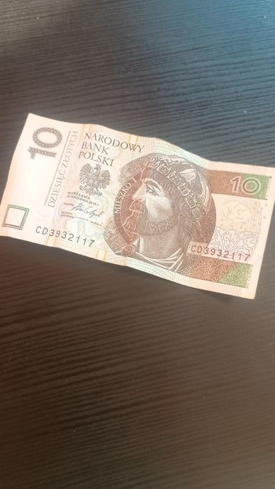 Sprzedam 10 Polskich złotych (cena do negocjacji)