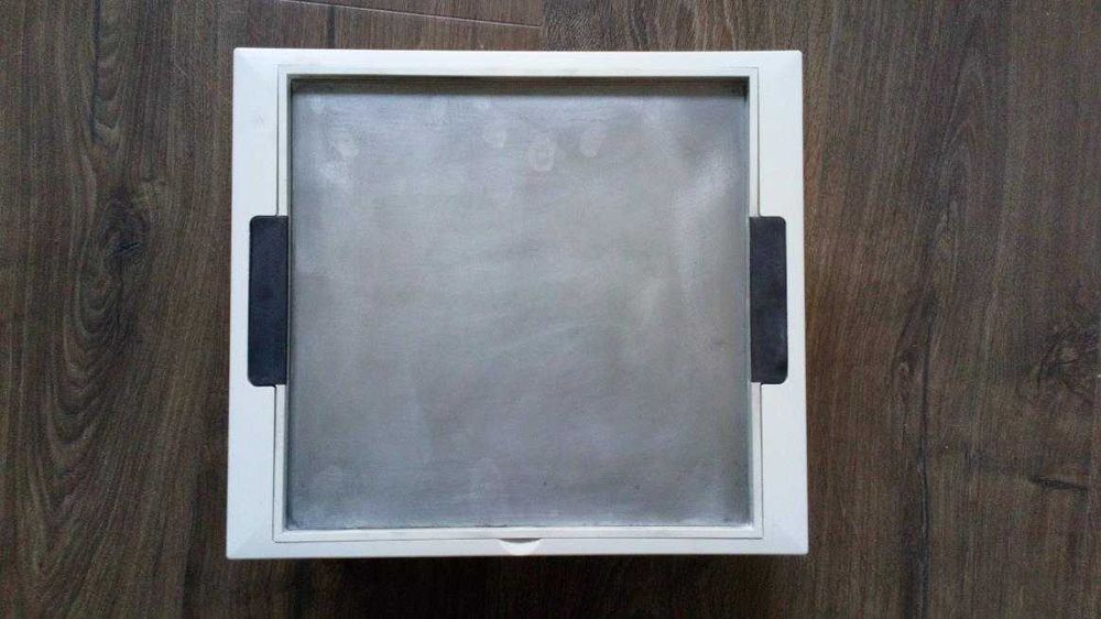Floor-mounted electrical distribution box64309950072323121
