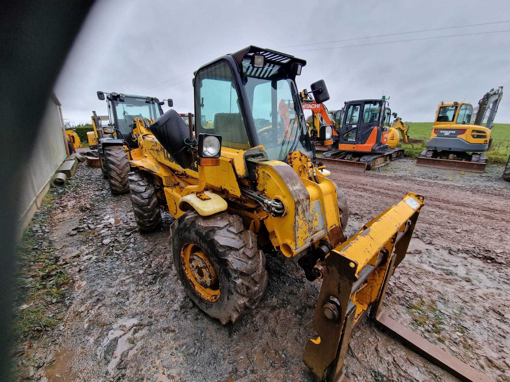 Ładowarka JCB 525 50 Jcb  520 50 (jak manitou merlo cat )