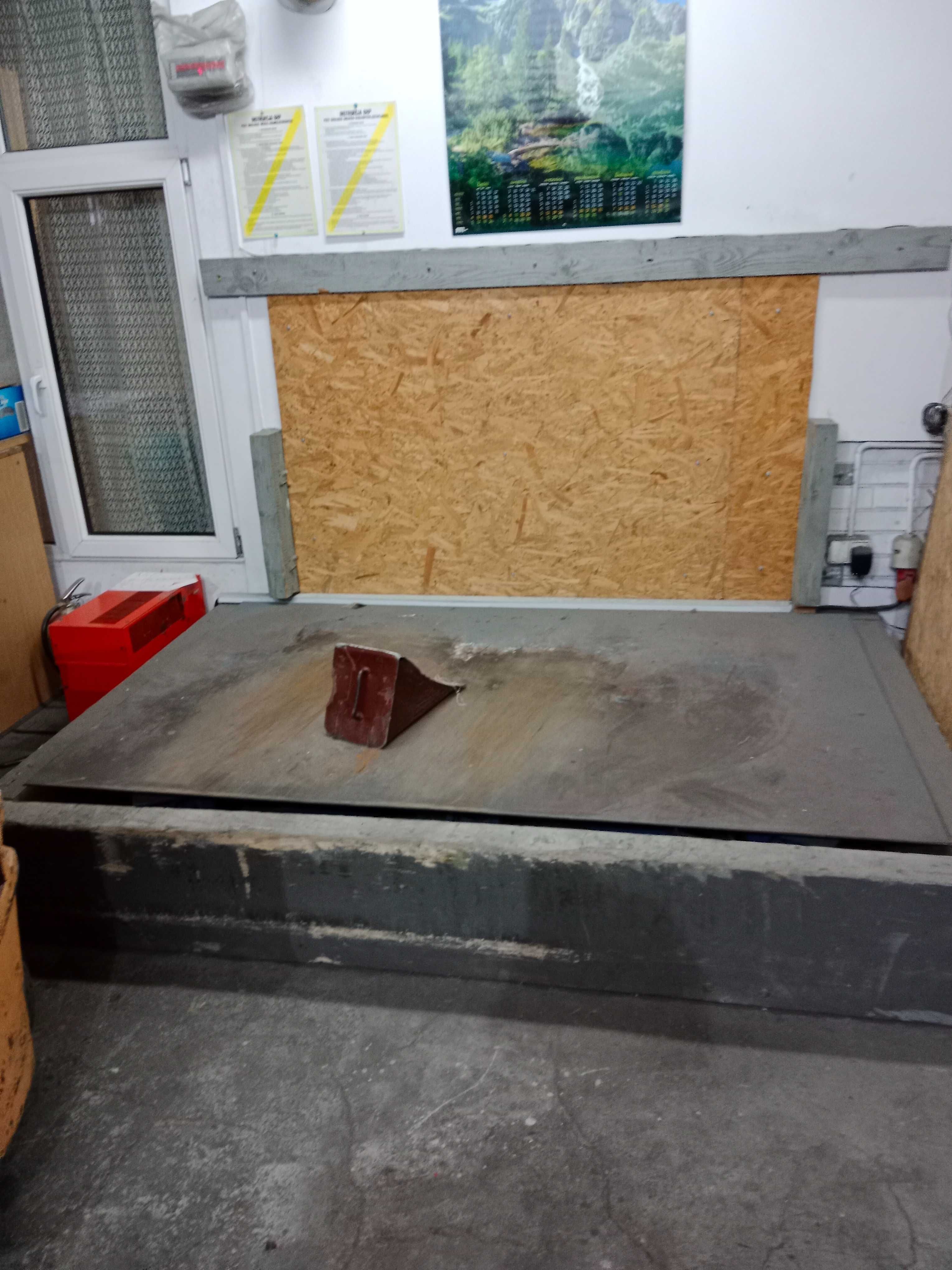 Elektroniczna waga fundamentowa