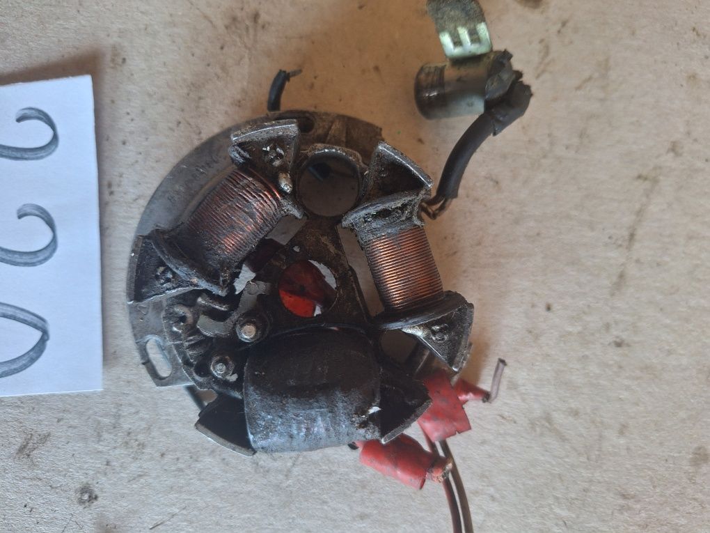 Iskrownik romet komar motorynka