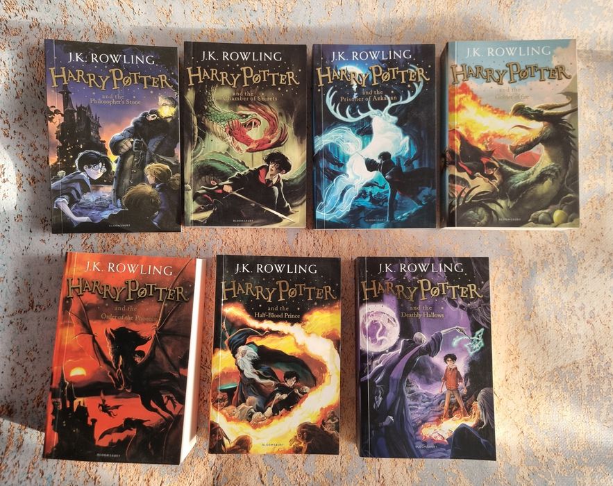 Комплект книг Гаррі Поттера