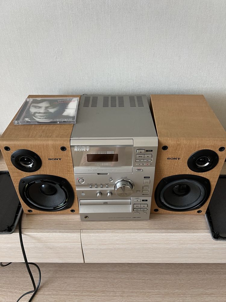 Музикальний центр Sony