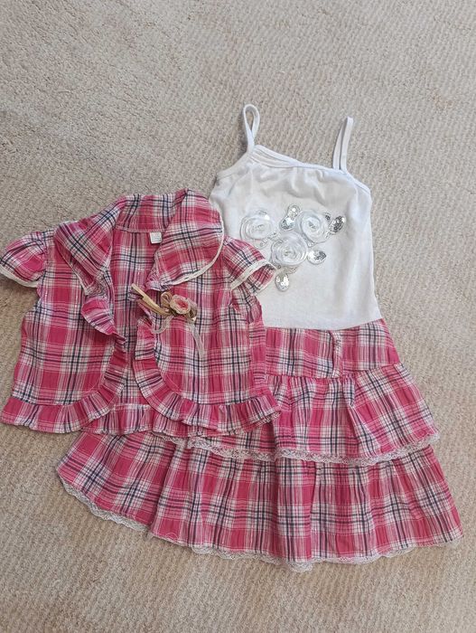 Віддам безкоштовно дитячі речі