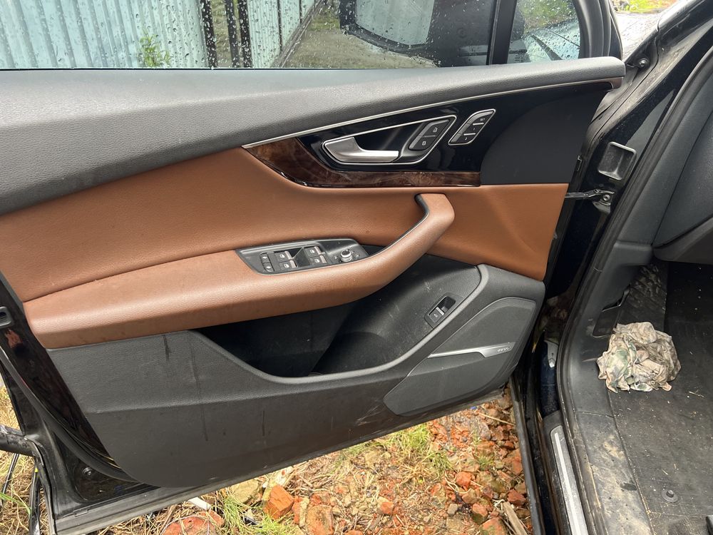 Салон Q7 4m / розборка Q7 4m