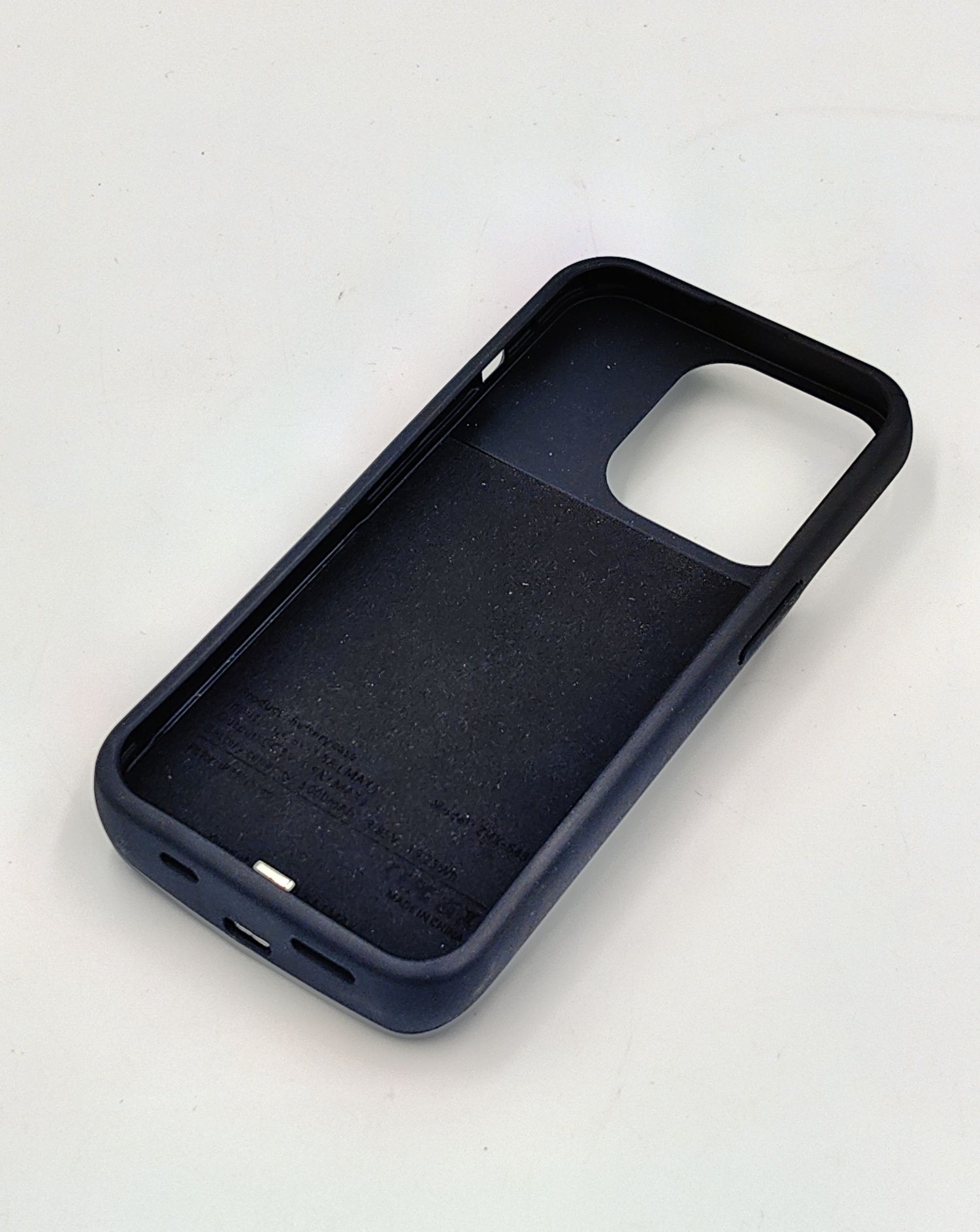 Etui z wbudowaną baterią (Battery Case) do IPhone'a 15 i 15 Pro