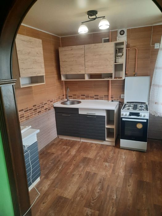 Квартира Павлоград, центр, 2-кімнатна. Власник. Свіжий  ремонт.