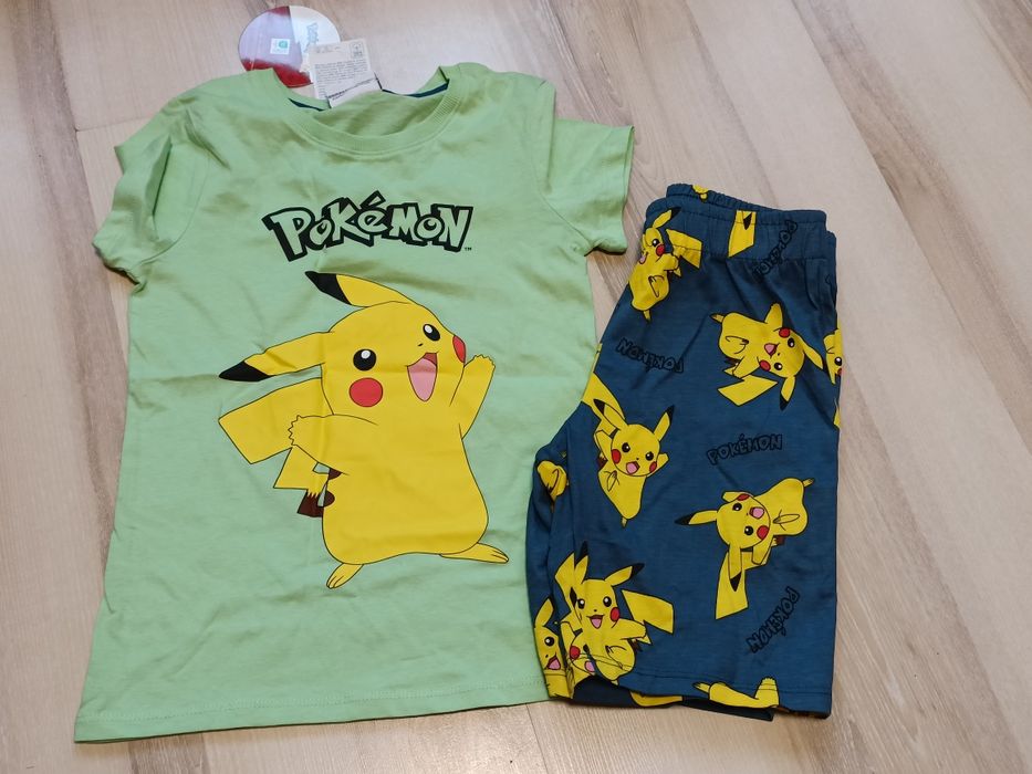 Nowa z metkami piżamka chłopięca 122 pokemon