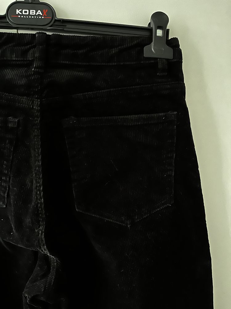 Spodnie sztruksowe z szerokimi nogawkami wide leg rozmiar M