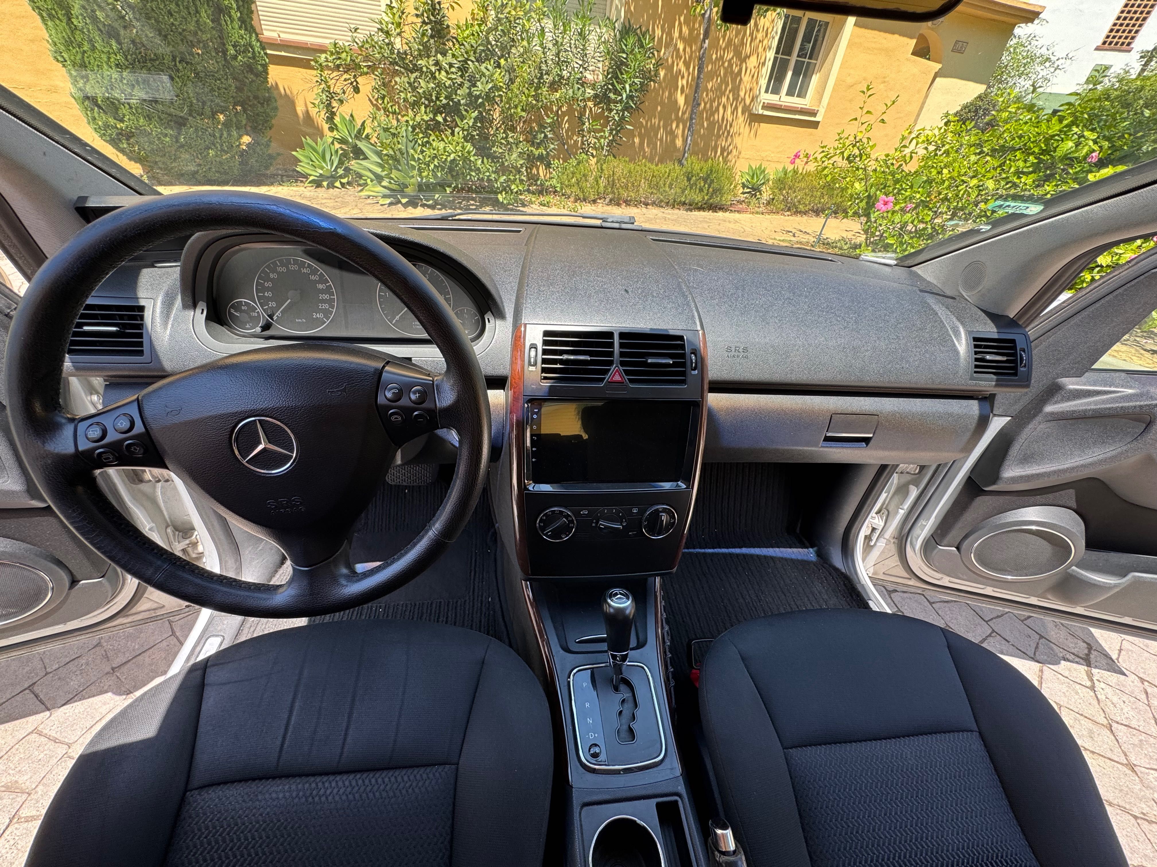 Mercedes A180 2.0 CDI Elegance Automático - trocar embraiagem
