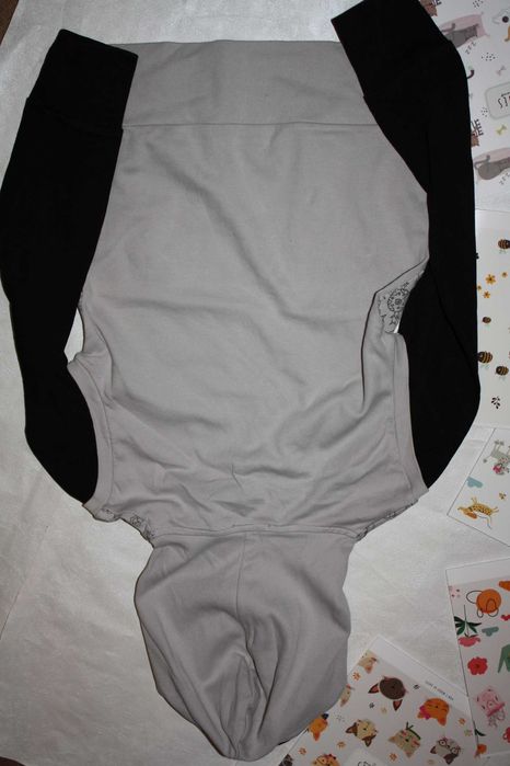 Батник-худи котоновый девочке 11/12лет,р-164 хорошее состояние