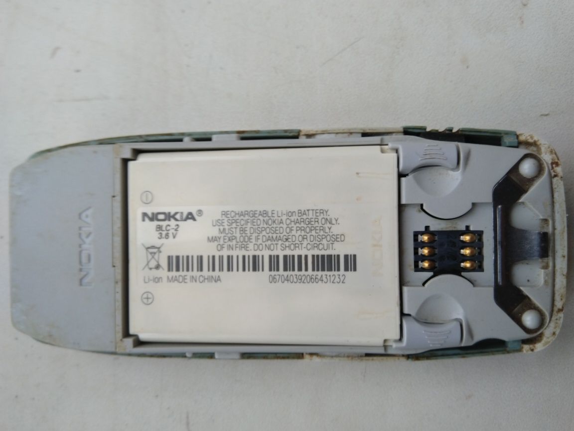 Телефон мобильный Nokia 3410 (Германия) в рабочем состоянии.