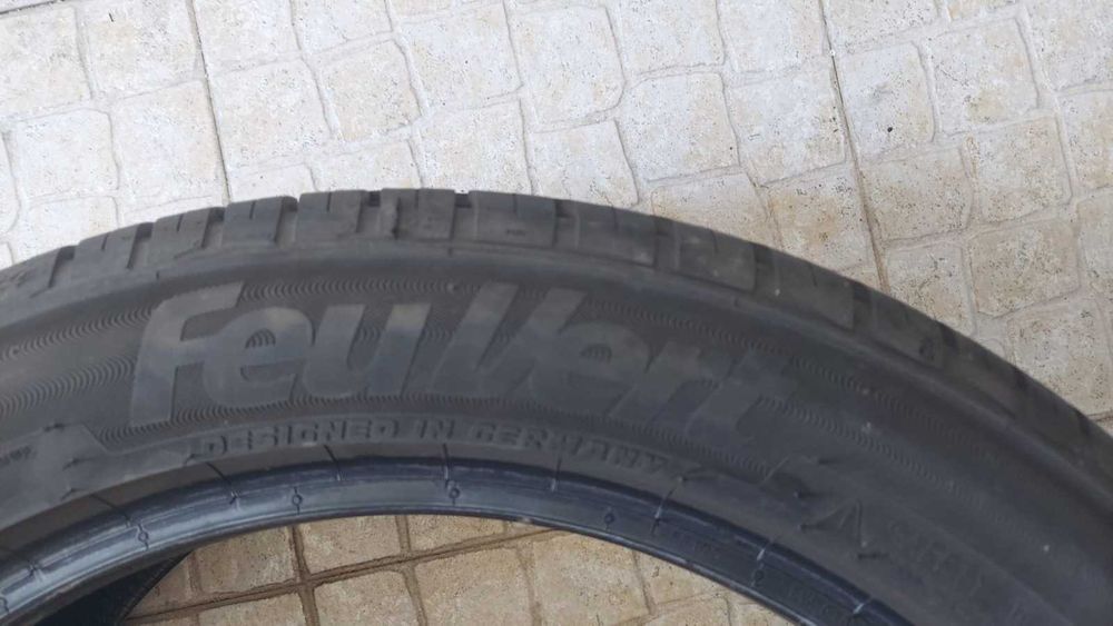 Pneus NOVOS Feuvert 215/50 R17