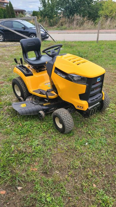 Kosiarka Cub Cadet XT1 (2017) – 22 KM, kosisko 117 cm, 24 mth!
