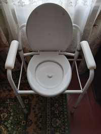 Стілець-туалет для інваліда