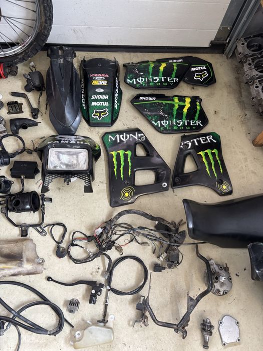 Części YAMAHA DT125 R Tdr Silnik Wał Plastiki Lampa Koło Moduł Lagi