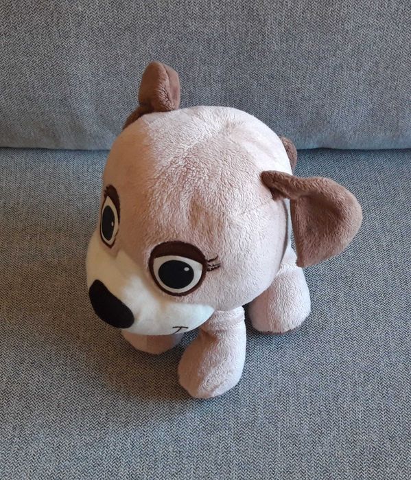 Peluche cãozinho