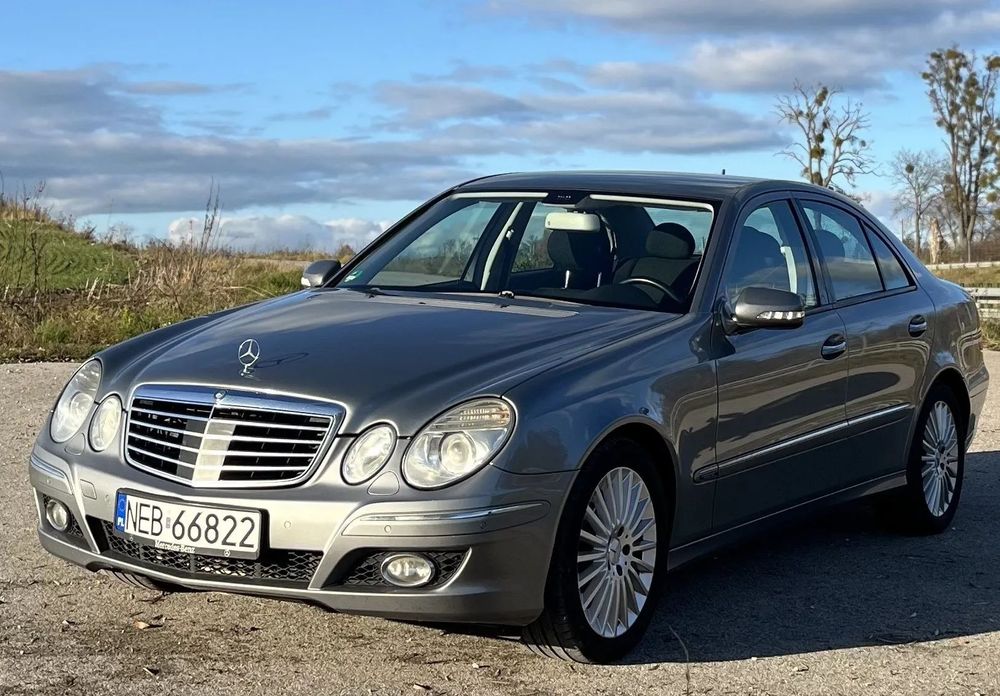 Mercedes-Benz Klasa E Mercedes Benz W 211 2008 r.