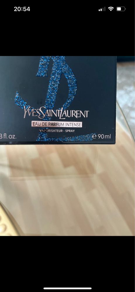 Black opium Yves saint laurent niebieski