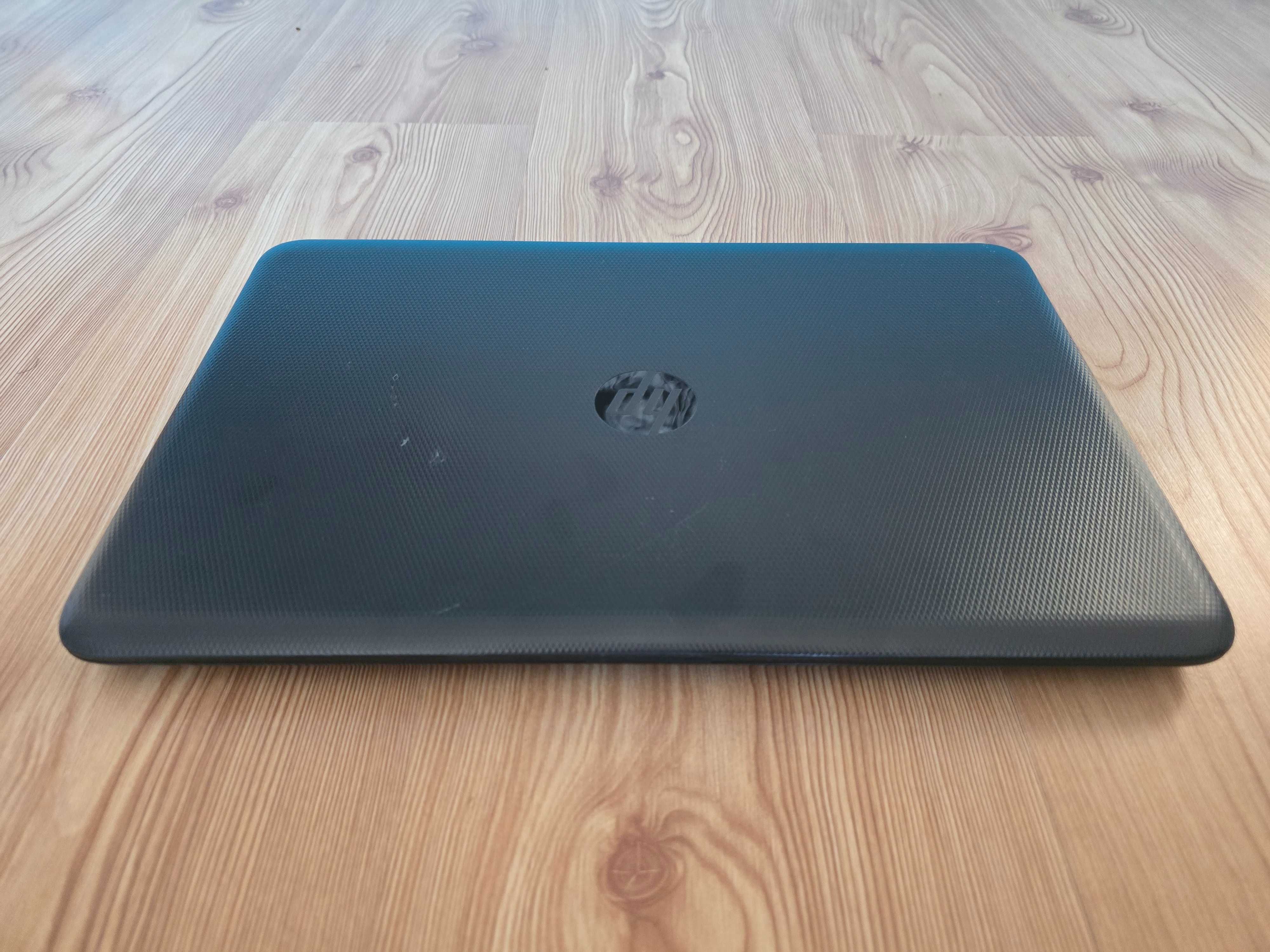 HP 250 G5 Intel Core i3-5005U / AMD Radeon R5 M330 2 GB / 8 GB RAM