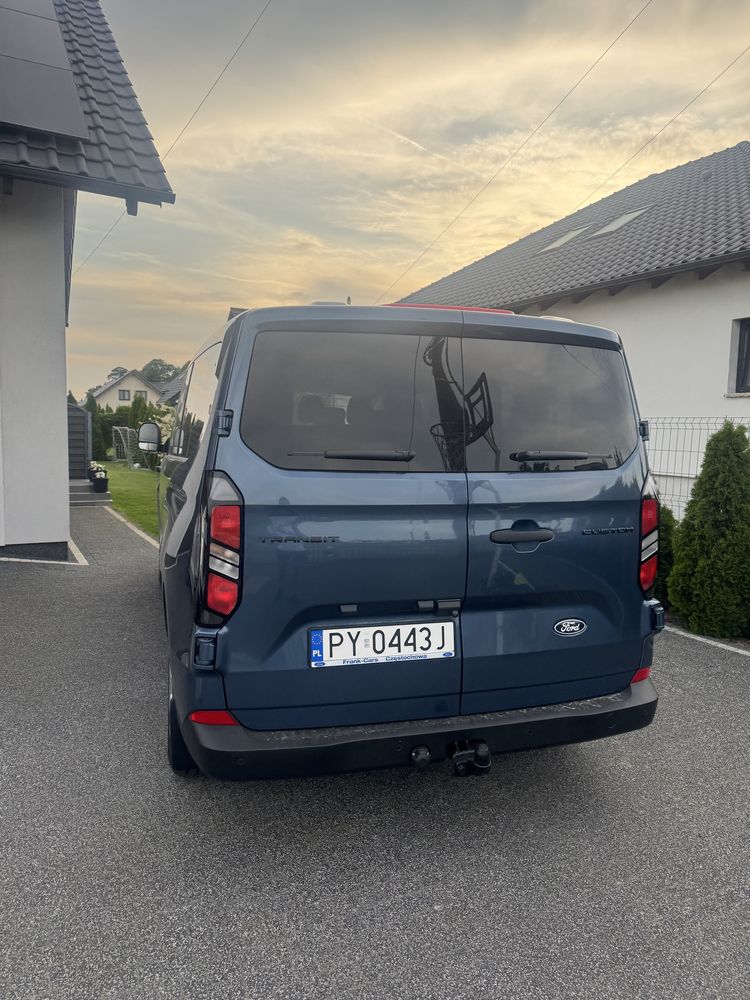 Wynajem bus 8-9 osobowy Transit Custom nowy
