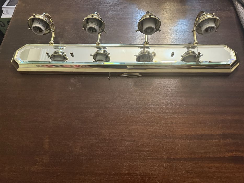 Expositor WC Vintage - Luminária