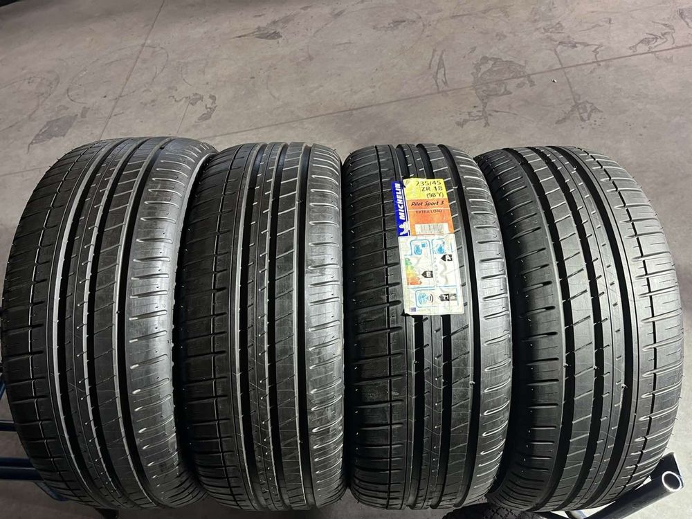 235/45/18 R18 Michelin Pilot Sport 3 4шт новые