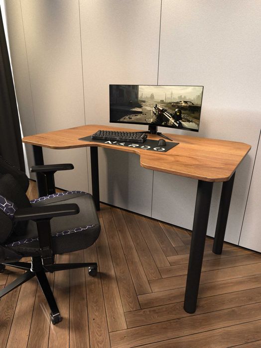 Геймерський стол. Игровий комп'ютерный стол, стол