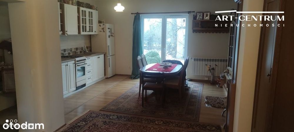 Dom po remoncie w centrum miasta.