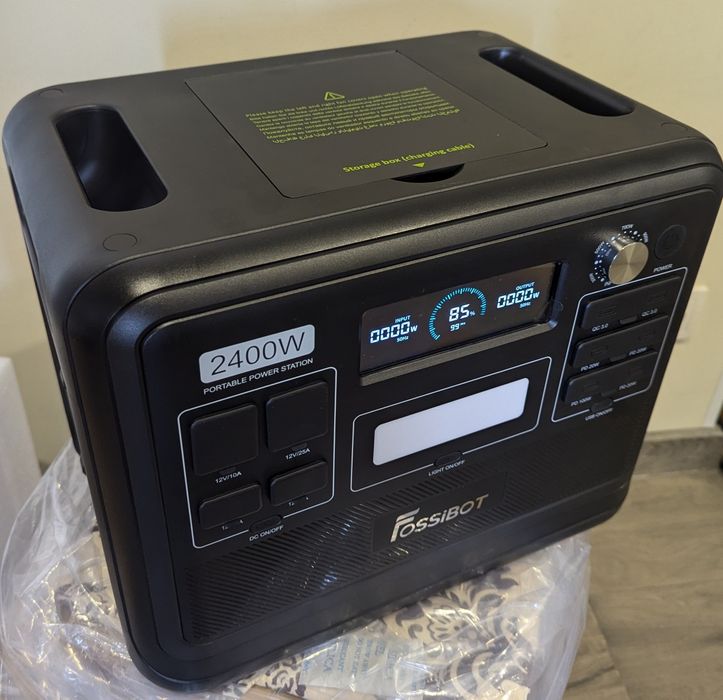 Зарядна станція Fossibot F2400 black нова у НАЯНОСТІ 2400 Вт