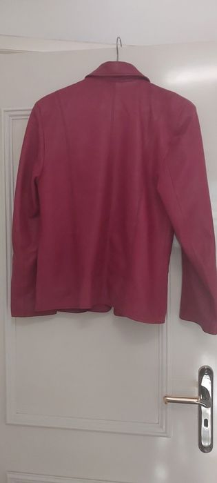 Casacas de pele vermelho(,bordeau