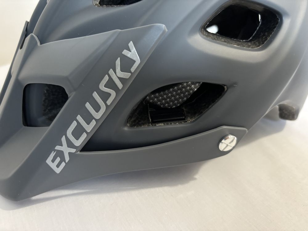 Kask Exclusky 56-61 cm